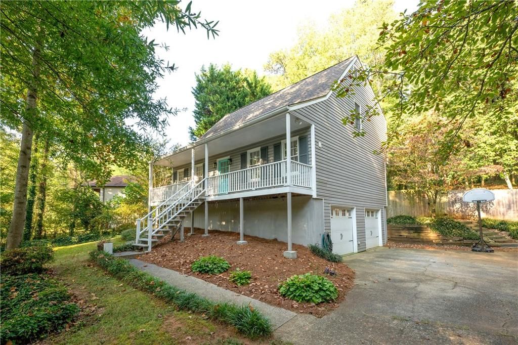 3375 Holliglen Drive, Marietta, GA 30062
