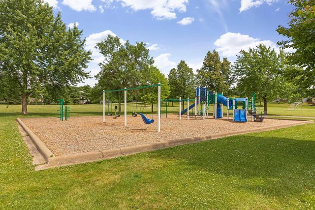 2301 E 121st Street, Burnsville, MN 55337