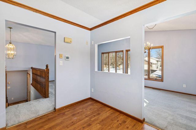 2301 E 121st Street, Burnsville, MN 55337