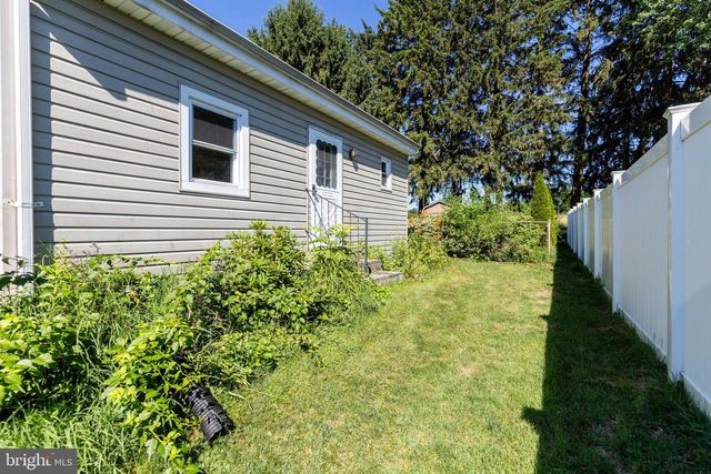 109 BRUMBAUGH AVENUE, Chambersburg, PA 17201