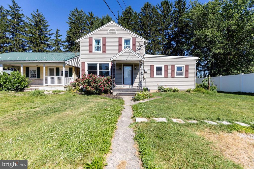 109 BRUMBAUGH AVENUE, Chambersburg, PA 17201