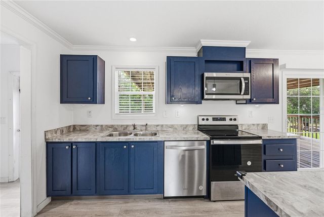38645 HENRY DRIVE, Zephyrhills, FL 33542