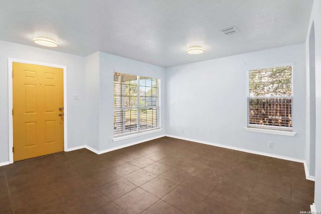 406 Reba, Converse, TX 78109
