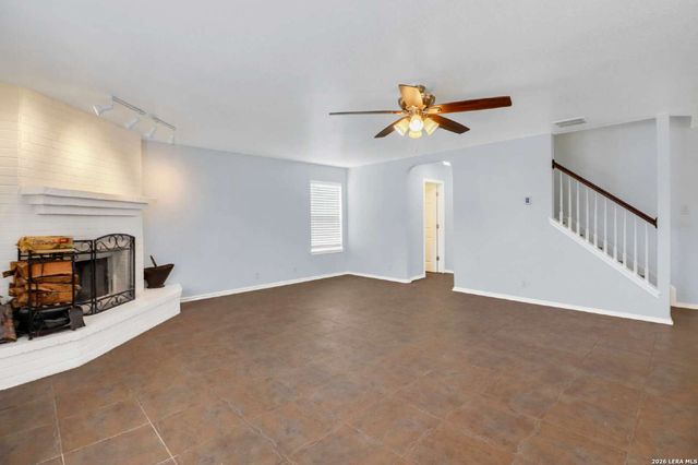 406 Reba, Converse, TX 78109