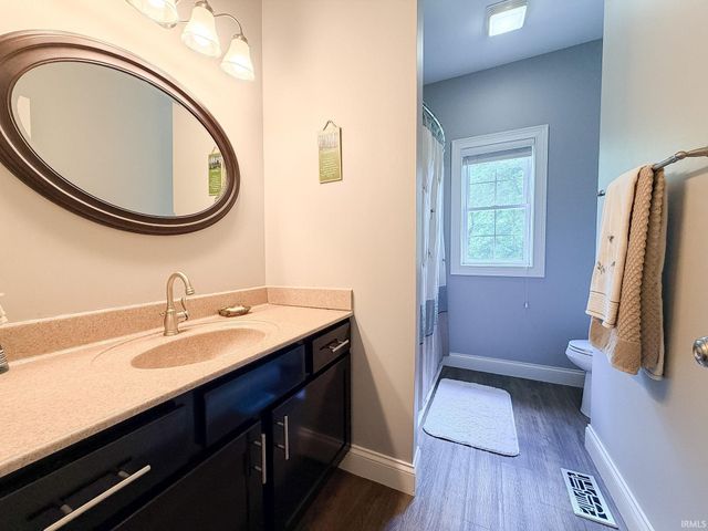400 Knollview Drive, Evansville, IN 47711