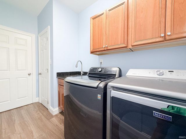 400 Knollview Drive, Evansville, IN 47711