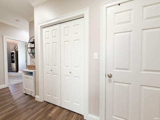 400 Knollview Drive, Evansville, IN 47711