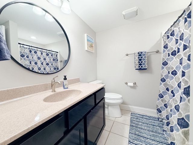 400 Knollview Drive, Evansville, IN 47711