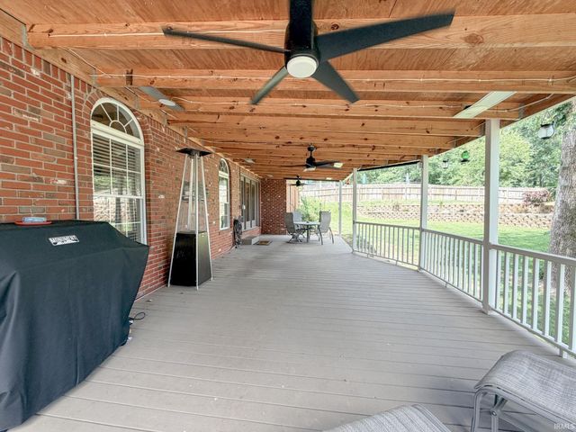 400 Knollview Drive, Evansville, IN 47711