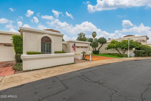 5801 N 25TH Place, Phoenix, AZ 85016