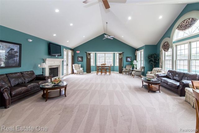 245 Brookwood Drive 16, South Lyon, MI 48178