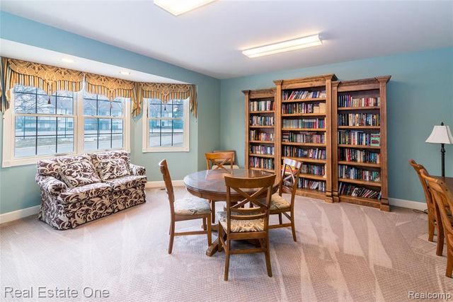 245 Brookwood Drive 16, South Lyon, MI 48178