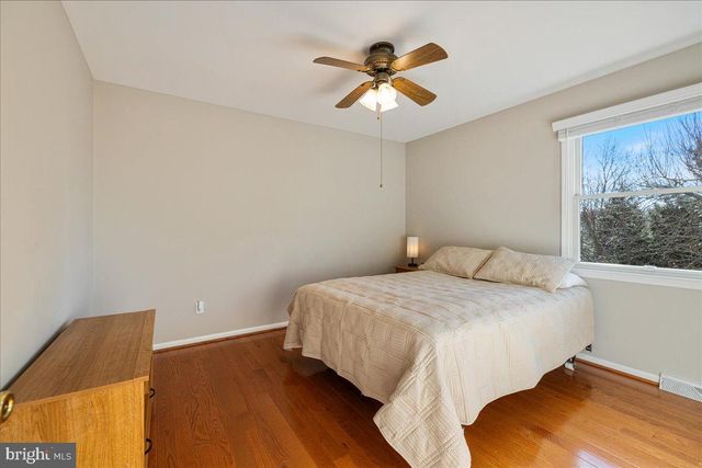 244 HOLLY DR, Chalfont, PA 18914