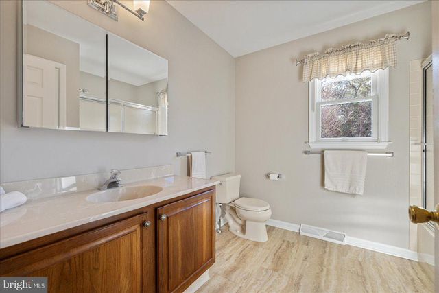 244 HOLLY DR, Chalfont, PA 18914