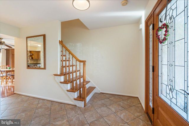 244 HOLLY DR, Chalfont, PA 18914