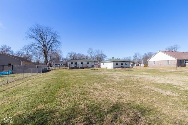 3923 Wildwood Drive, Indianapolis, IN 46239