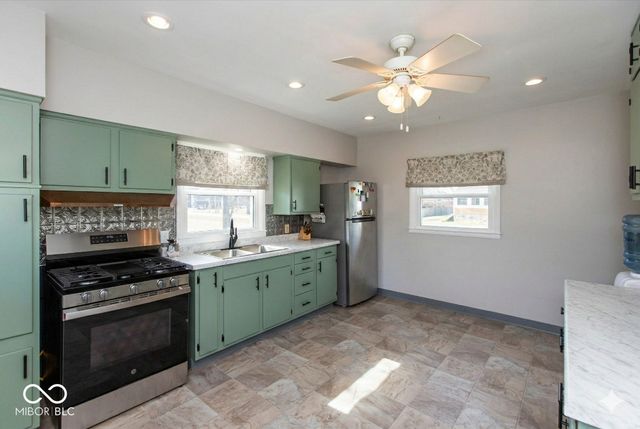 3923 Wildwood Drive, Indianapolis, IN 46239