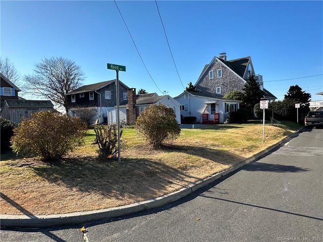 2 Reed Avenue, Waterford, CT 06385