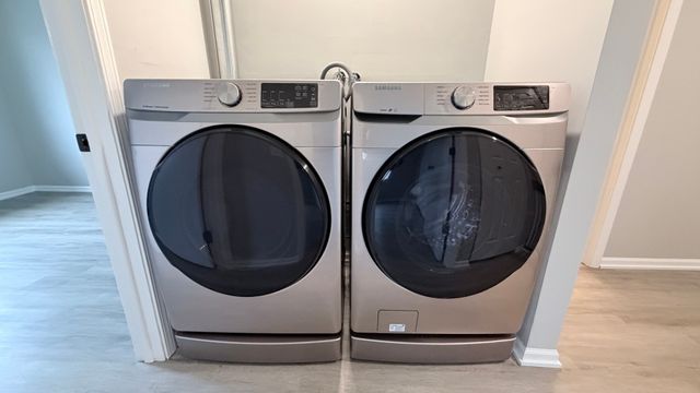 721 Sunfish Point, Schaumburg, IL 60194