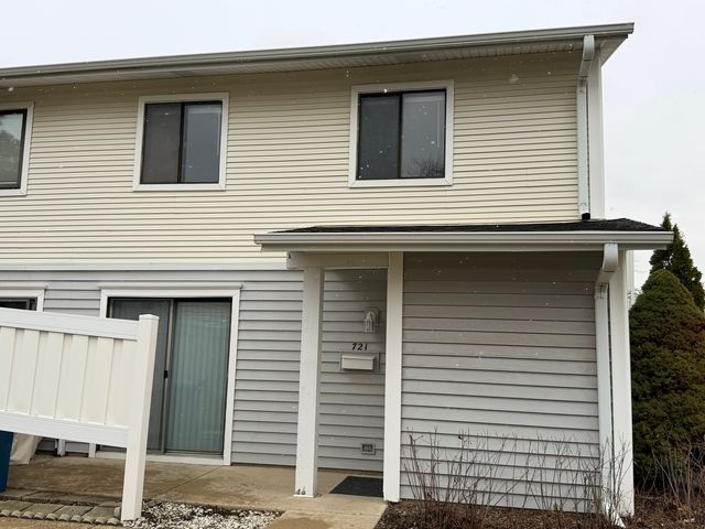 721 Sunfish Point, Schaumburg, IL 60194