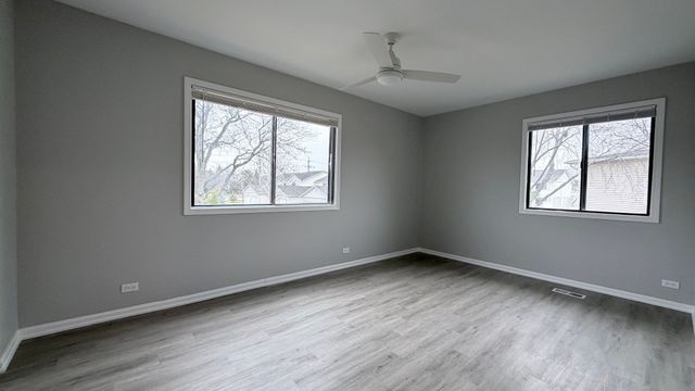 721 Sunfish Point, Schaumburg, IL 60194