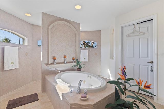 1852 GUTTENBURG ROAD, North Port, FL 34288