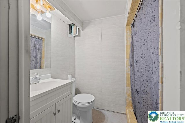 1240 Potomac Street, Allentown City, PA 18103