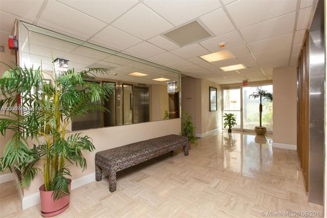 3821 Environ Blvd 107, Lauderhill, FL 33319
