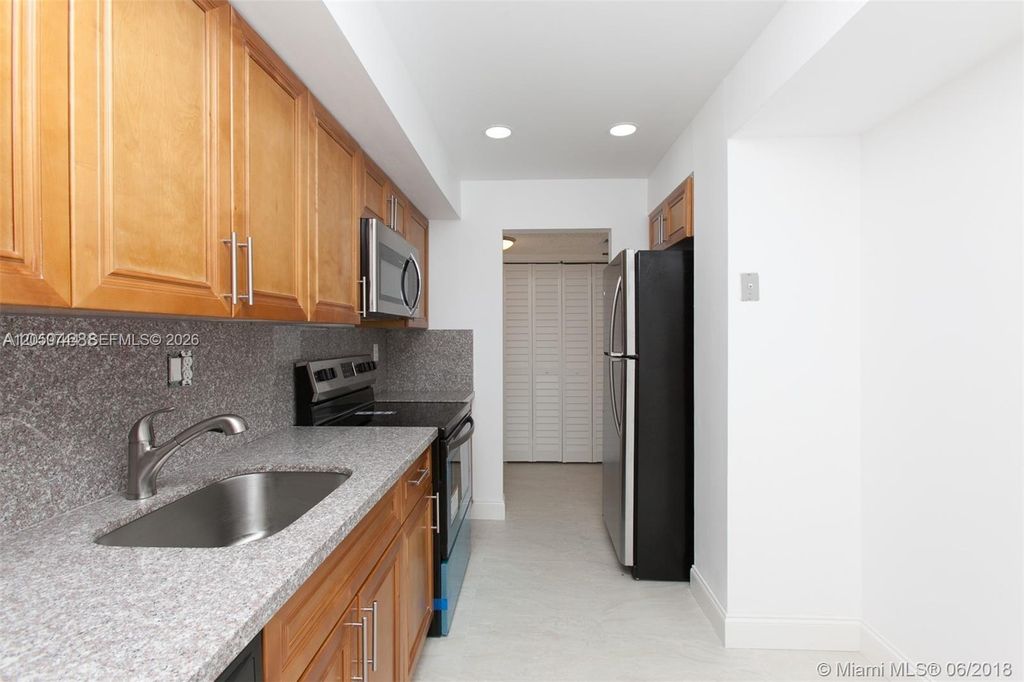 3821 Environ Blvd 107, Lauderhill, FL 33319