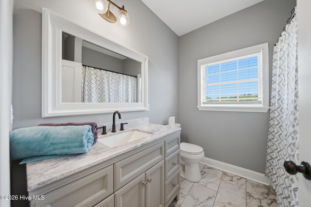 418 Huntington Woods Drive N, Lenoir, NC 28645