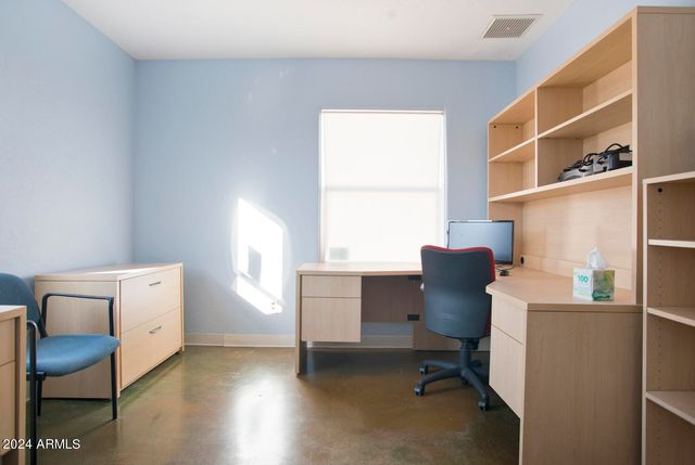 505 E OSBORN Road, Phoenix, AZ 85012