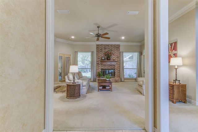 5006 Wedgefield Road, Granbury, TX 76049