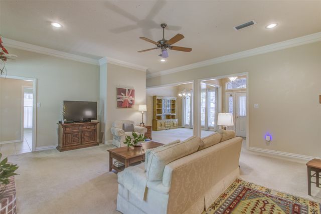 5006 Wedgefield Road, Granbury, TX 76049
