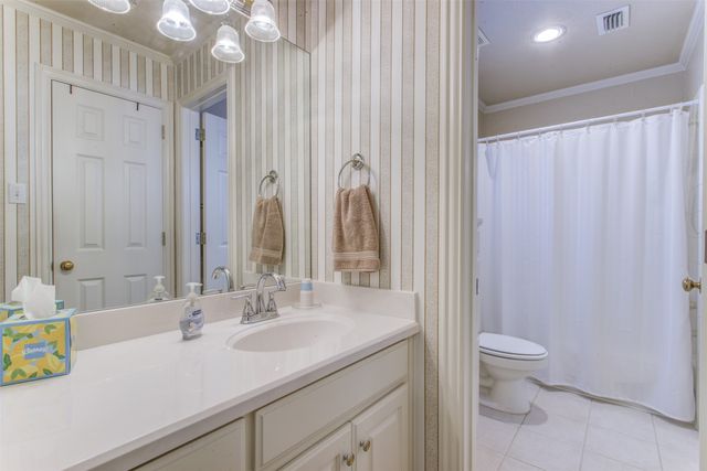 5006 Wedgefield Road, Granbury, TX 76049