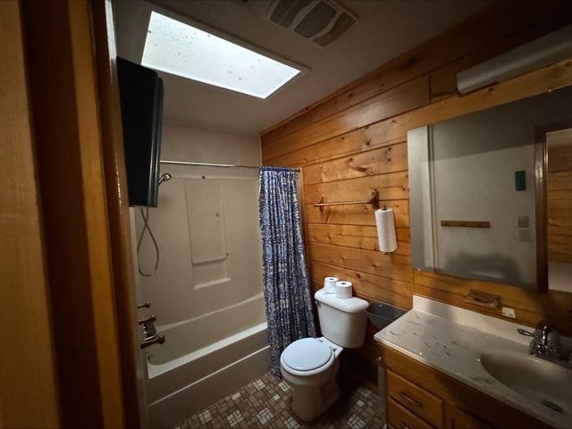 326 CR 4117, Hughes Springs, TX 75656