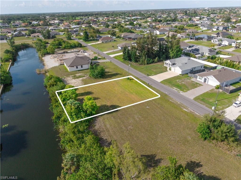 1124 NW 28th AVE, CAPE CORAL, FL 33993 — photo 3