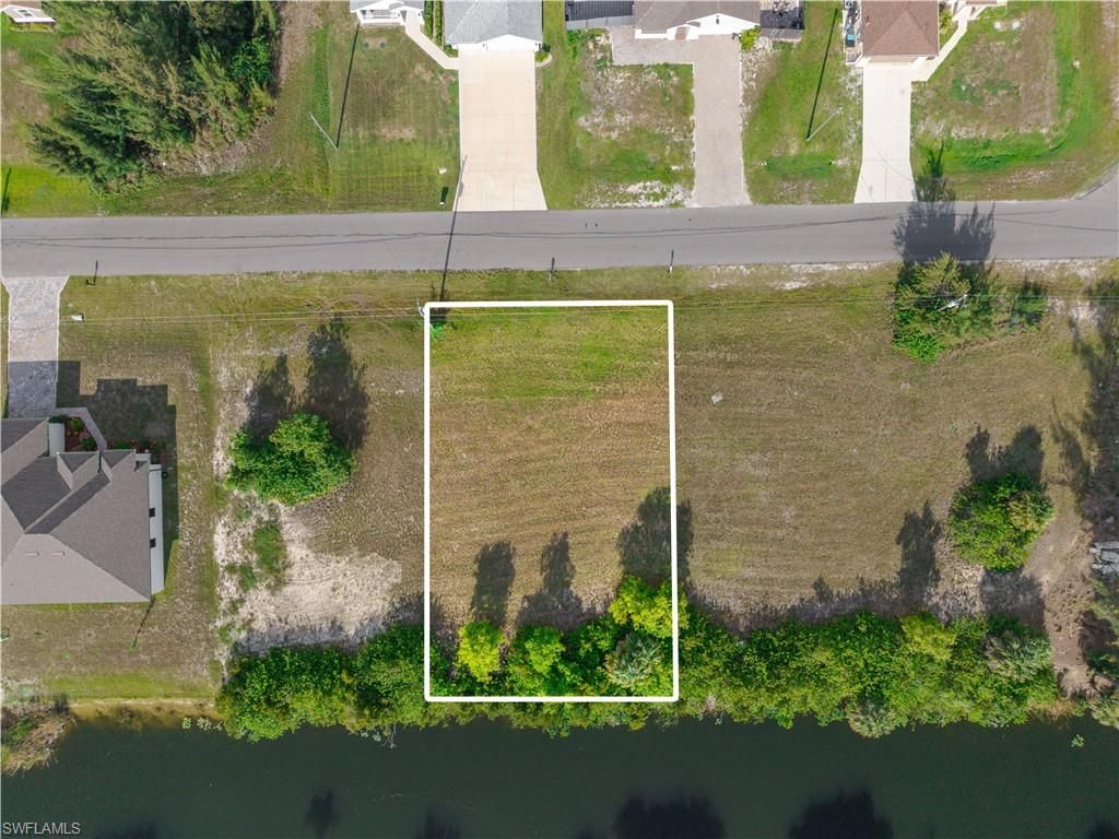 1124 NW 28th AVE, CAPE CORAL, FL 33993 — photo 4