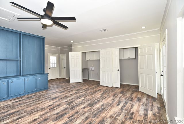 105 E Saddle Rock Road, Sand Springs, OK 74063