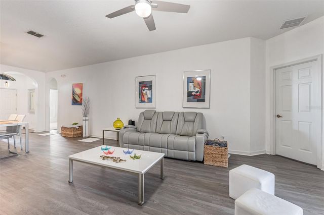 339 MAGICAL WAY, Kissimmee, FL 34744