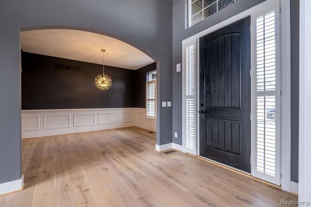 53707 Addington Drive, Macomb, MI 48042