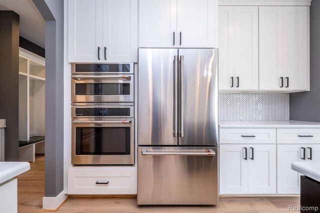 53707 Addington Drive, Macomb, MI 48042