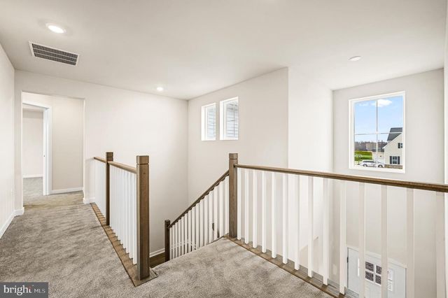 411 CROWNLEAF DR, Middletown, DE 19709