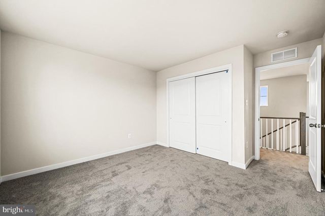 411 CROWNLEAF DR, Middletown, DE 19709