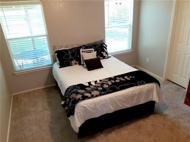 317 McCarthur DR, Leander, TX 78641