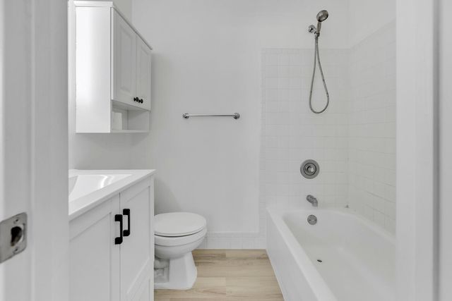 1006 Jeffery Street, Boca Raton, FL 33487