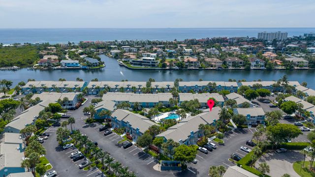 1006 Jeffery Street, Boca Raton, FL 33487