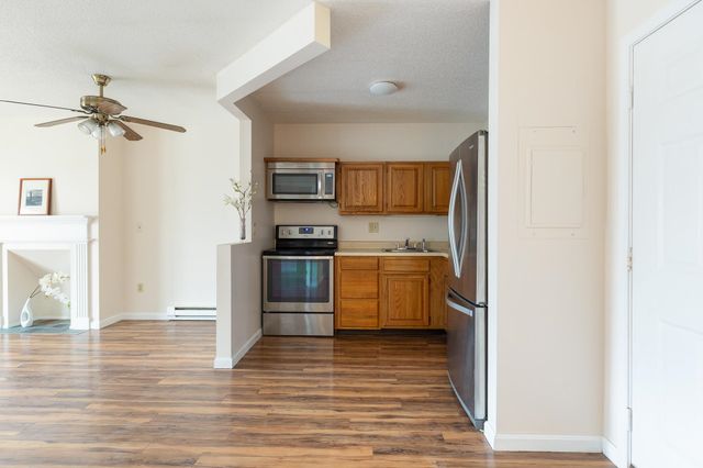 4230 The Terraces Drive, Shelburne, VT 05482