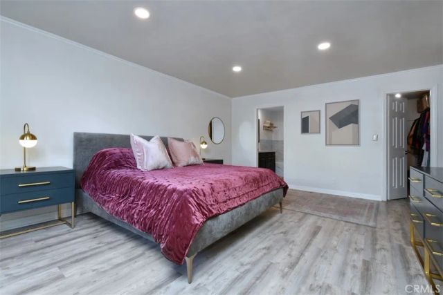 11911 Magnolia Boulevard 16, Valley Village, CA 91607