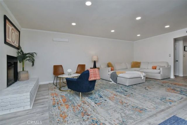 11911 Magnolia Boulevard 16, Valley Village, CA 91607