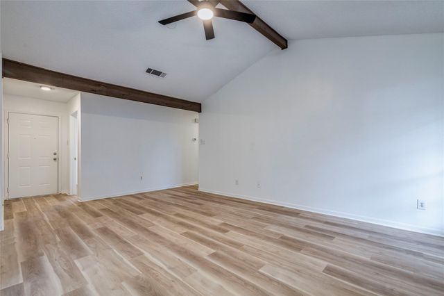 1306 Glenda DR A, Round Rock, TX 78681
